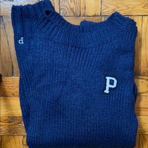 NWT Pink Victoria’s Secret navy thick sweater sz:L